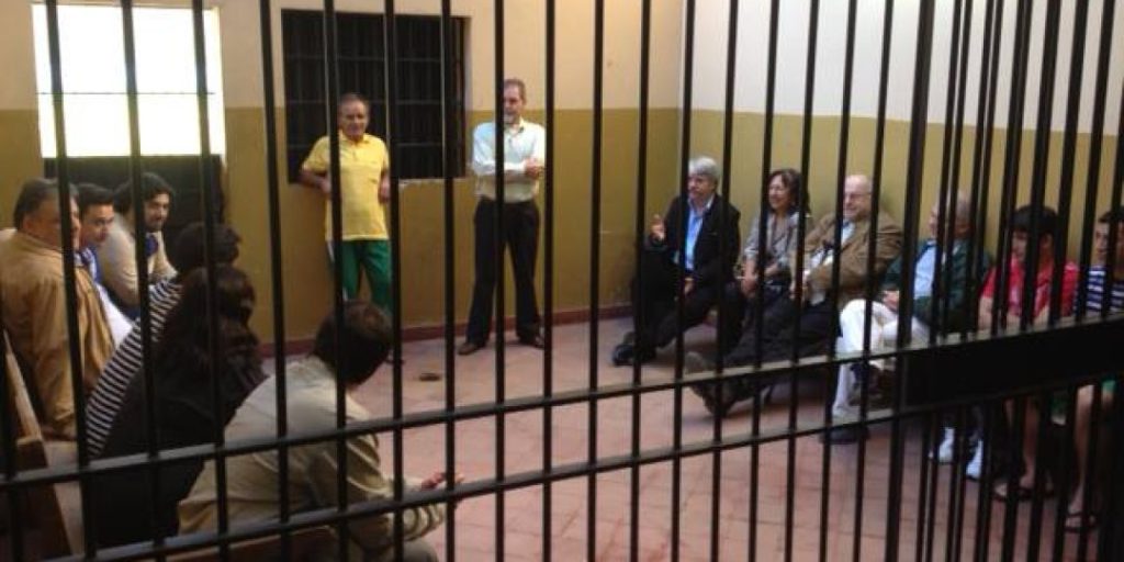 Nuestros presas y presos  políticos en el continente son 2201.  Porque Libres les Queremos, nadie suelta la mano de nadie. Coordinadora&nbsp;Americana